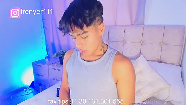 Snapshot of kiing_azahell chatting on 16, 5, 2026 kiing azahell online show from 16, 5, 2026