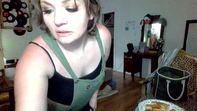 Snapshot of sophiarica chatting on 12, 5, 2026 sophiarica online show from 12, 5, 2026
