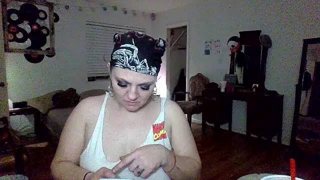 Snapshot of sophiarica chatting on 8, 5, 2026 sophiarica online show from 8, 5, 2026