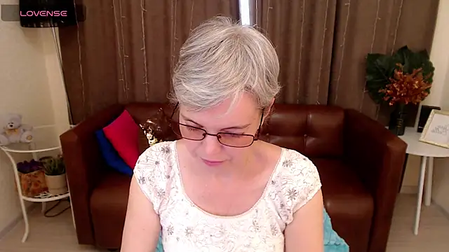 Snapshot of Cutie_Erikaa1 chatting on 1, 3, 2025 Cutie Erikaa1 online show from 1, 3, 2025