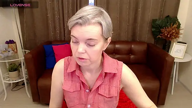 Snapshot of Cutie_Erikaa1 chatting on 21, 3, 2025 Cutie Erikaa1 online show from 21, 3, 2025