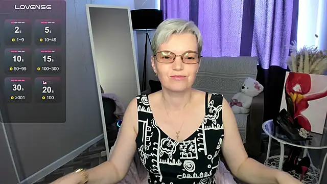 Snapshot of Cutie_Erikaa1 chatting on 10, 5, 2026 Cutie Erikaa1 online show from 10, 5, 2026