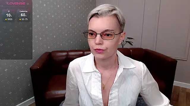 Cutie Erikaa1 online show from 26, 3, 2026