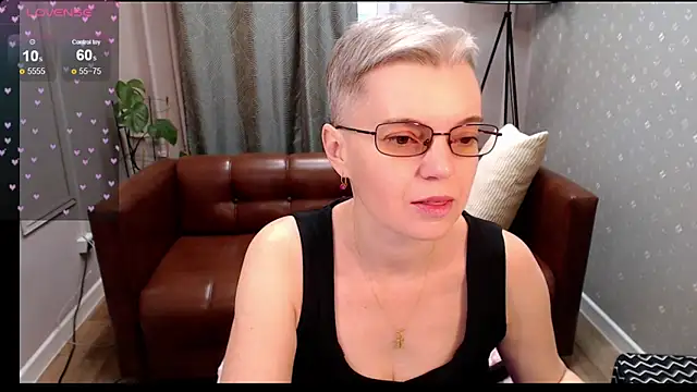 Cutie Erikaa1 online show from 7, 11, 2025