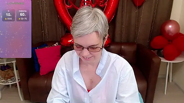 Snapshot of Cutie_Erikaa1 chatting on 13, 2, 2025 Cutie Erikaa1 online show from 13, 2, 2025