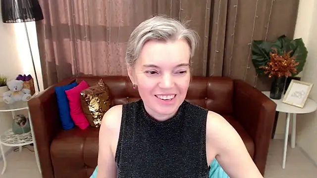 Snapshot of Cutie_Erikaa1 chatting on 23, 2, 2025 Cutie Erikaa1 online show from 23, 2, 2025