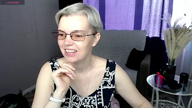 Snapshot of Cutie_Erikaa1 chatting on 22, 5, 2026 Cutie Erikaa1 online show from 22, 5, 2026