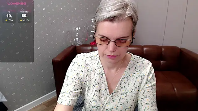 Cutie Erikaa1 online show from 13, 3, 2026