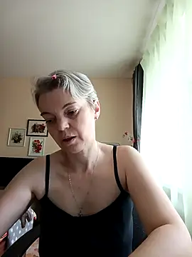 Snapshot of Cutie_Erikaa1 chatting on 16, 6, 2026 Cutie Erikaa1 online show from 16, 6, 2026