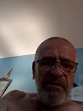 Snapshot of geilerschwanz64 chatting on 10, 3, 2025 geilerschwanz64 online show from 10, 3, 2025