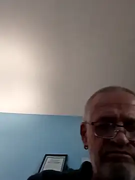 Snapshot of geilerschwanz64 chatting on 21, 2, 2025 geilerschwanz64 online show from 21, 2, 2025