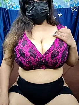 XXHOTSEX69 online show from 18, 9, 2025