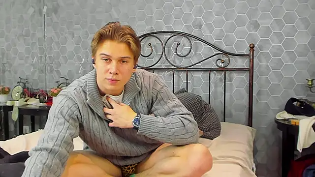 Marcus Swampov online show from 7, 1, 2025