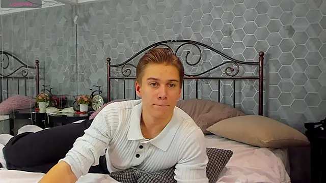 Marcus Swampov online show from 22, 12, 2024