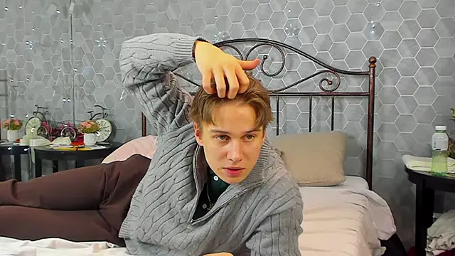 Marcus Swampov online show from 29, 12, 2024