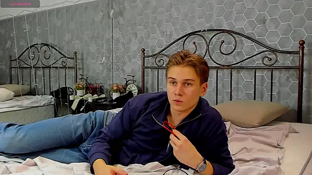 Marcus Swampov online show from 5, 12, 2024