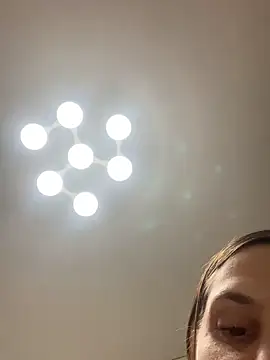 Snapshot of Janet_Welder chatting on 19, 11, 2025 Janet Welder online show from 19, 11, 2025