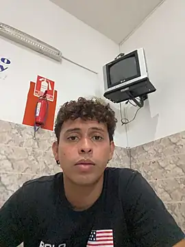 luisfer 306 online show from 10, 11, 2025