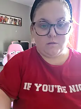 Tallulah-mae-xoxox online show from 28, 10, 2025