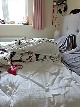 Tallulah-mae-xoxox online show from 22, 11, 2025