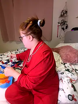 Tallulah-mae-xoxox online show from 21, 11, 2025