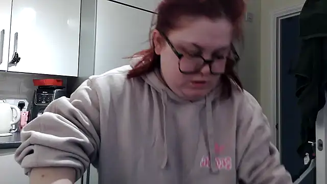 Snapshot of Tallulah-mae-xoxox chatting on 3, 3, 2025 Tallulah-mae-xoxox online show from 3, 3, 2025