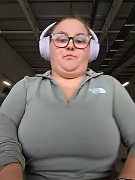 Tallulah-mae-xoxox online show from 15, 4, 2026