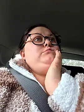 Snapshot of Tallulah-mae-xoxox chatting on 21, 12, 2025 Tallulah-mae-xoxox online show from 21, 12, 2025