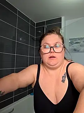 Tallulah-mae-xoxox online show from 12, 4, 2026