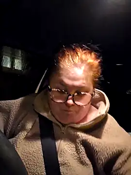 Snapshot of Tallulah-mae-xoxox chatting on 5, 12, 2025 Tallulah-mae-xoxox online show from 5, 12, 2025