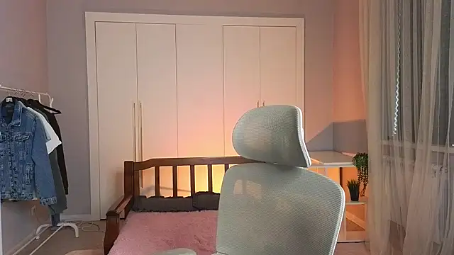 nikompell online show from 23, 3, 2025