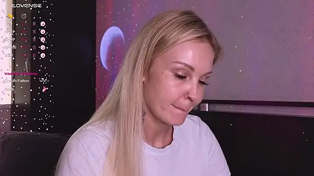 Snapshot of Erotic_Ann chatting on 23, 2, 2025 Erotic Ann online show from 23, 2, 2025