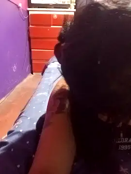 shishiii 11 online show from 8, 1, 2025