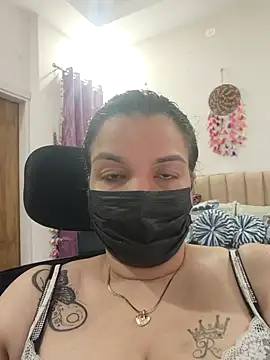 Snapshot of Archi-07 chatting on 7, 11, 2025 Archi-07 online show from 7, 11, 2025