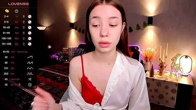 MilliBrown  online show from 16, 12, 2025