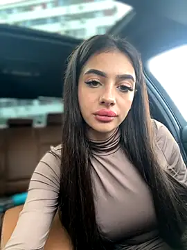 LaraVegas  online show from 12, 9, 2025