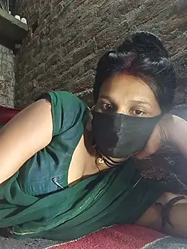 Hoty girl 143 online show from 21, 7, 2026