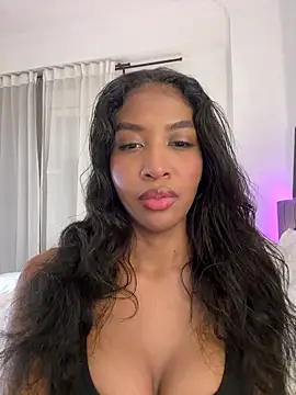 IamCrystal2 online show from 16, 6, 2026