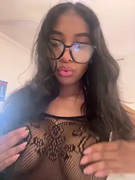 IamCrystal2 online show from 14, 6, 2026