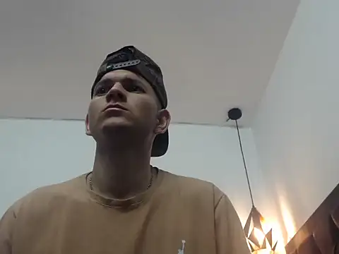 Latin Boy24 online show from 4, 10, 2025