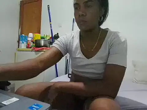 Snapshot of Kam54_ chatting on 12, 9, 2025 Kam54 online show from 12, 9, 2025