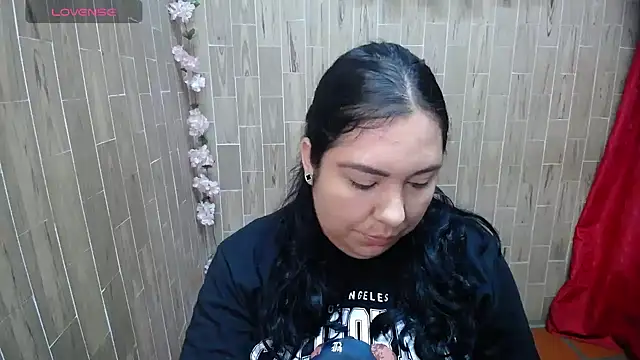 Snapshot of solyeria chatting on 25, 4, 2026 solyeria online show from 25, 4, 2026