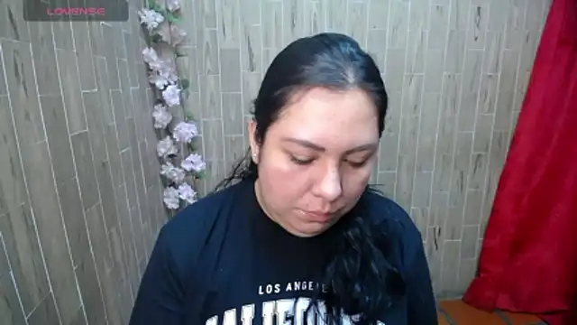 Snapshot of solyeria chatting on 8, 6, 2026 solyeria online show from 8, 6, 2026