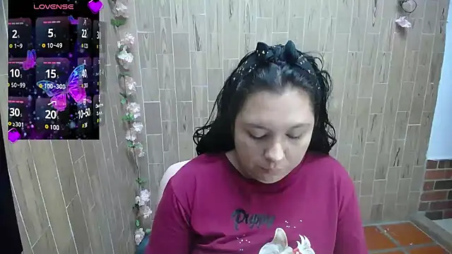 solyeria online show from 19, 2, 2025