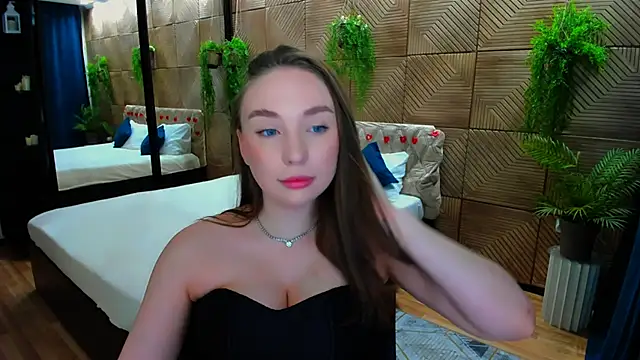 Snapshot of TrueReincarnation chatting on 2, 5, 2026 TrueReincarnation online show from 2, 5, 2026
