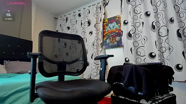 Giomar Reyes online show from 12, 10, 2025