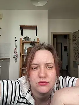 Snapshot of Lella_Ryann_ chatting on 29, 5, 2026 Lella Ryann online show from 29, 5, 2026