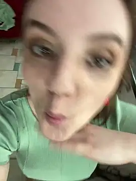 Lella Ryann  online show from 26, 2, 2025
