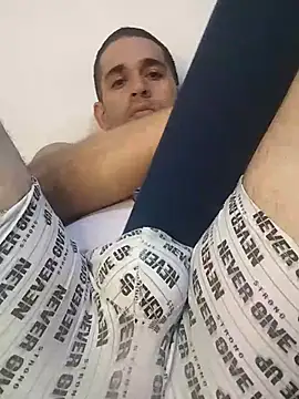 Snapshot of CRISTHIAN_GREY01 chatting on 23, 3, 2025 CRISTHIAN GREY01 online show from 23, 3, 2025