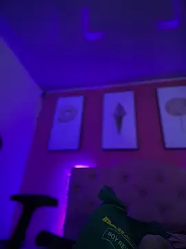 Annie LS online show from 23, 9, 2025